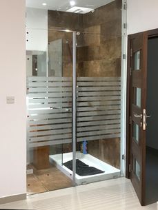 walk in shower glass 2